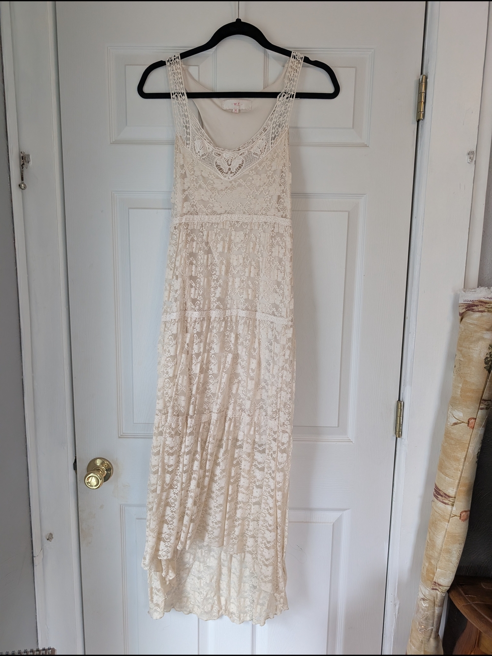 Sleeveless Cream Lace Maxi Dress